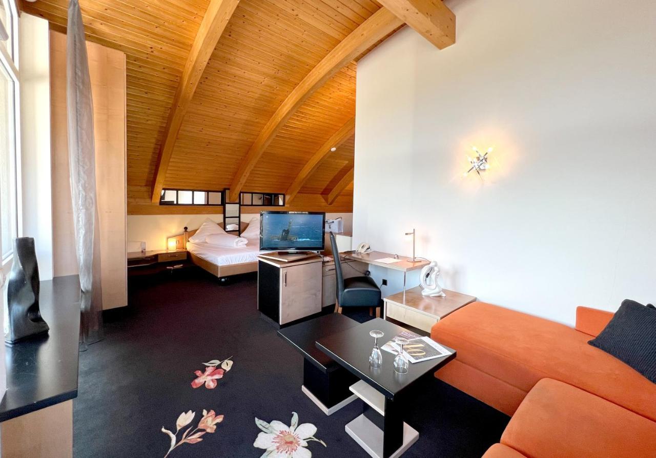 Hotel Am Hirschhorn Wilgartswiesen Buitenkant foto